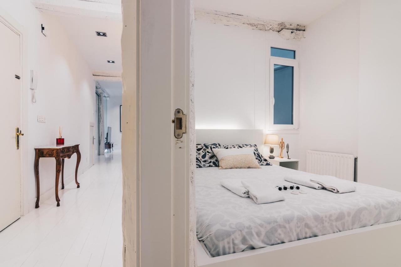Plaza Nueva Apartment By People Rentals Bilbau Exterior foto