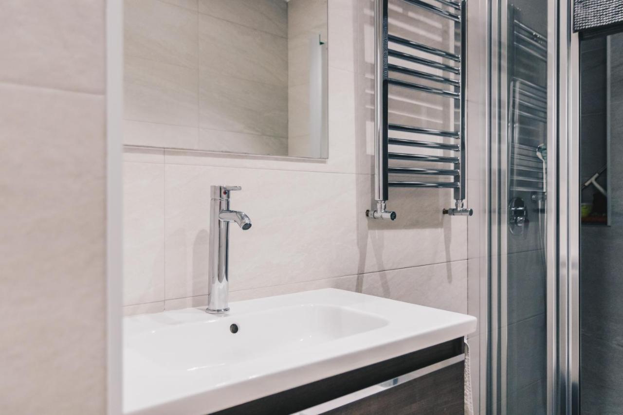 Plaza Nueva Apartment By People Rentals Bilbau Exterior foto